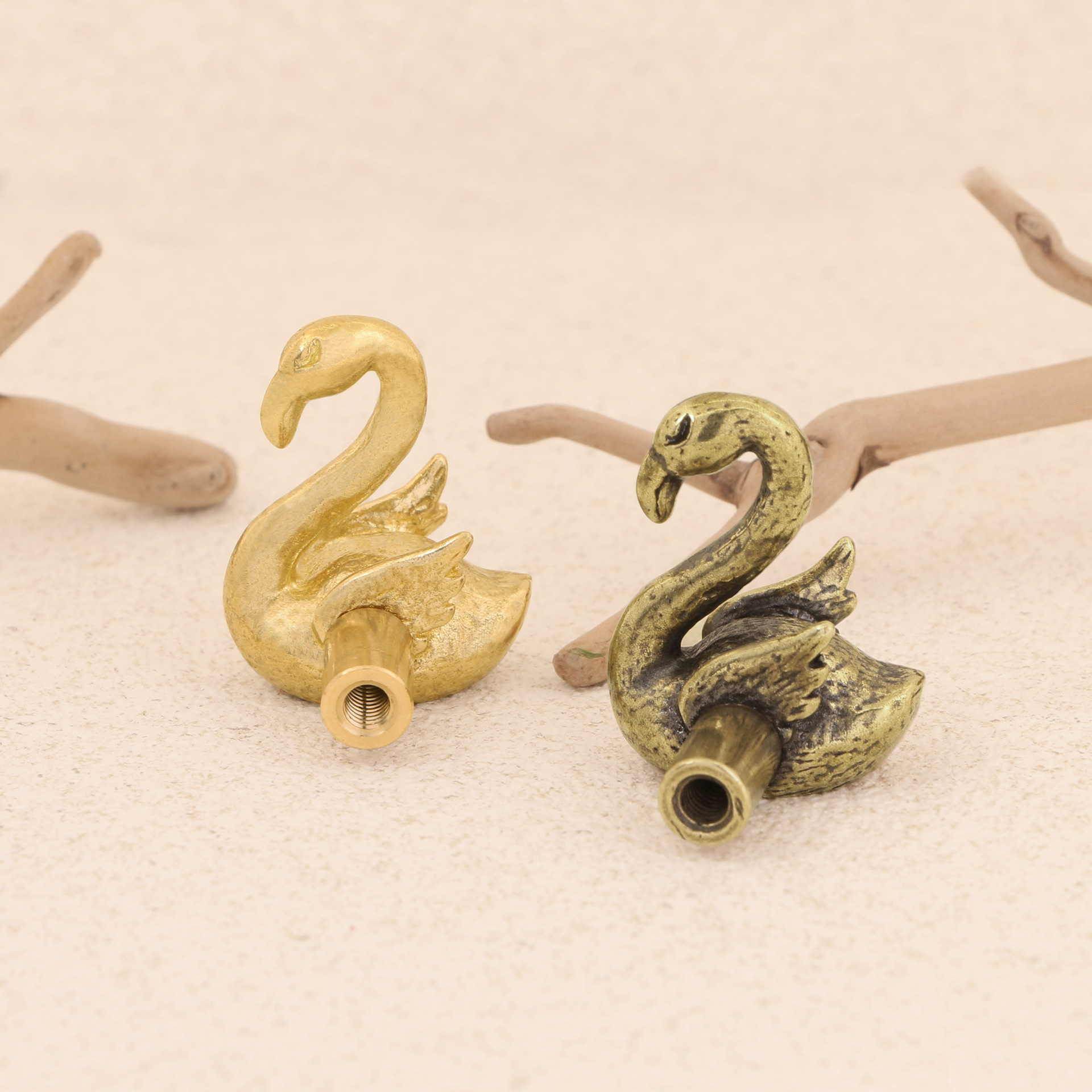A Pair of Flamingo Door Handle - Vintage Furniture Hardware Pulls recensie en prijs