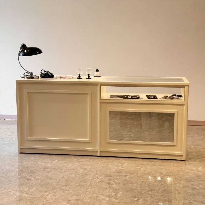 Clothing Store Checkout Page P - Furniture Hardware Store recensie en prijs