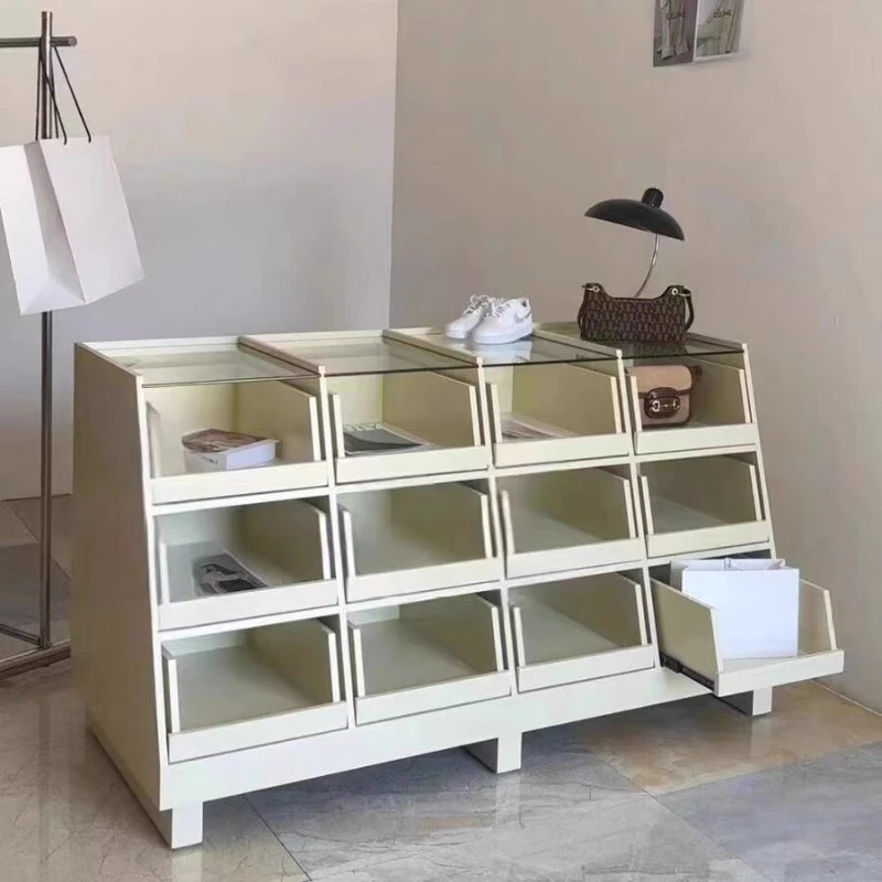 Children's Clothing Store Naka - Furniture Hardware Store recensie en prijs